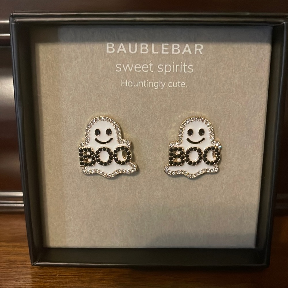 NEW BaubleBar BOO Halloween Ghost Sweet Spirits Hauntingly Cute Stud Earrings